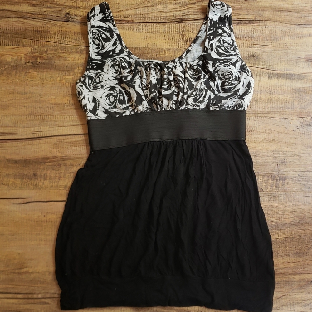 Junior tank top